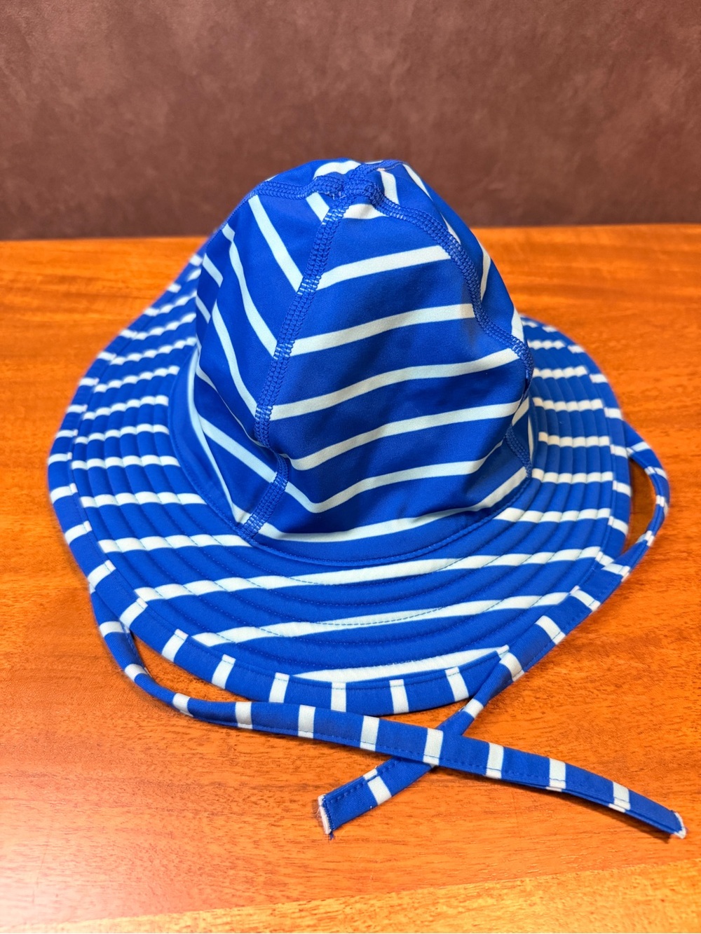 Hanna Andersson Blue/White Striped Sun Hat. Wide Brim. Chin Strap. Size S